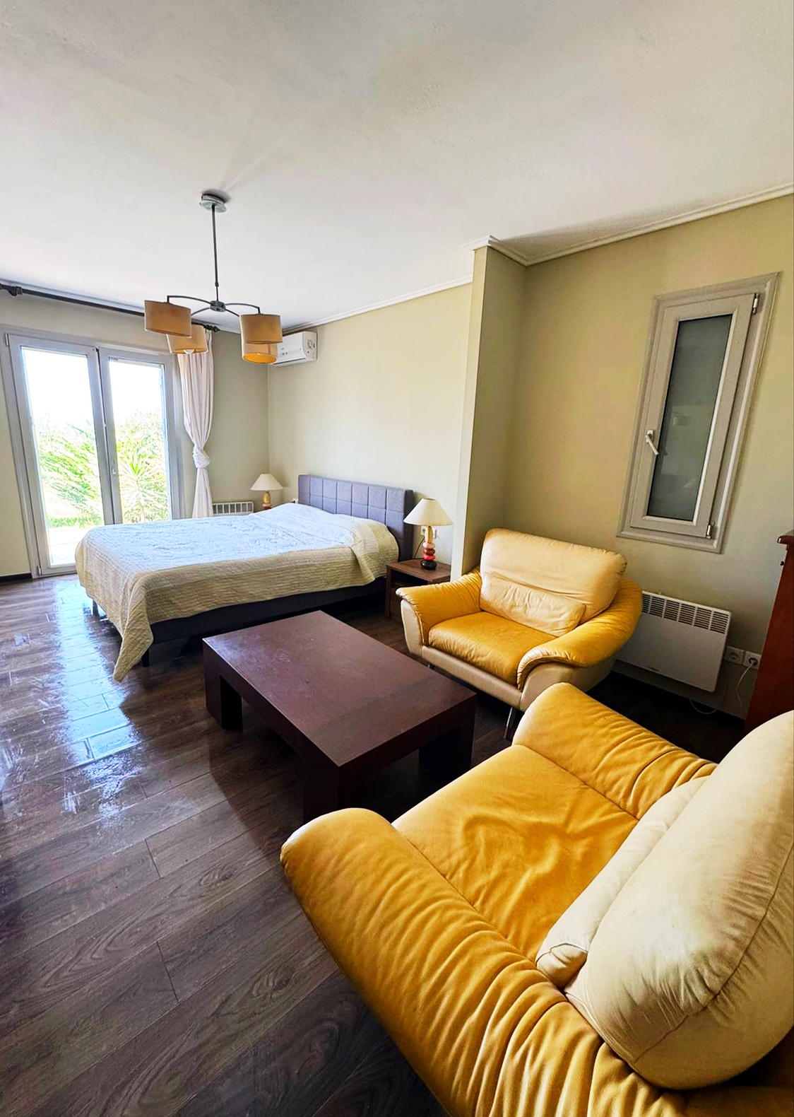 First Floor! - Photo 2