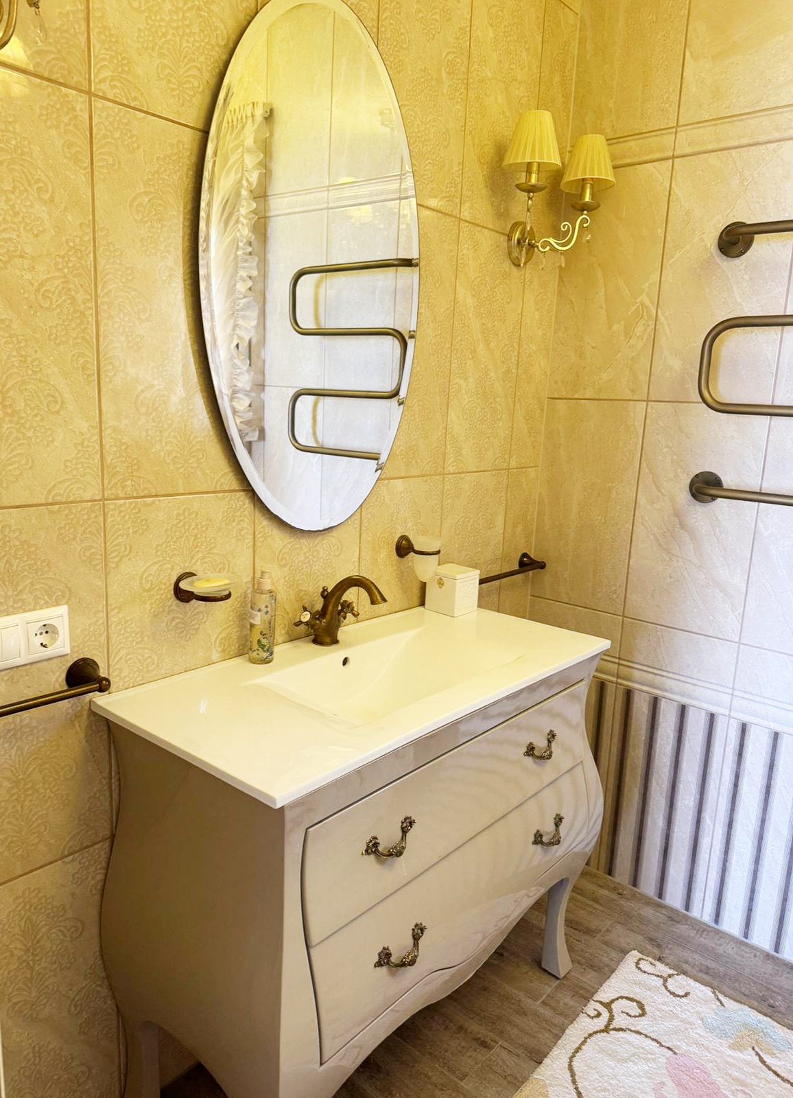 Elmar Villa Second Floor - Photo 15