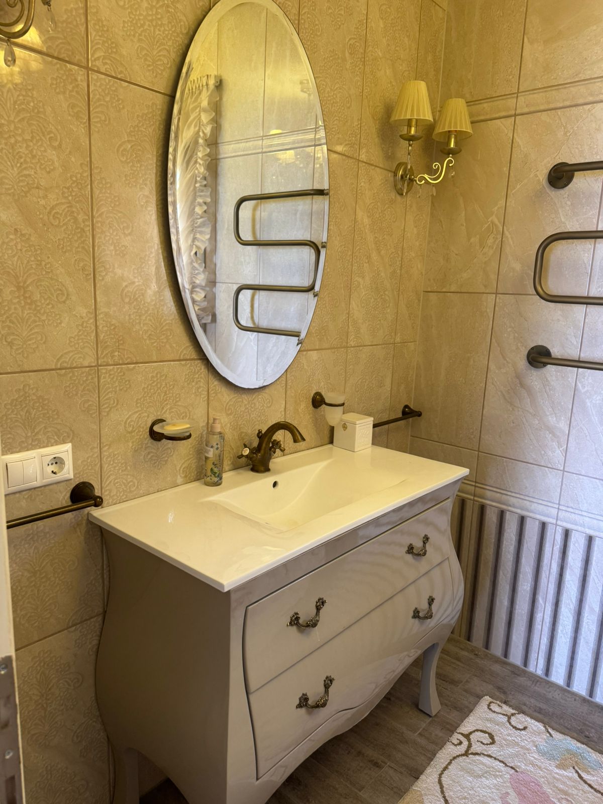 Elmar Villa Second Floor - Photo 26